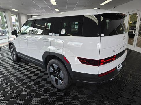 New 2026 Hyundai Santa Fe SE image 6