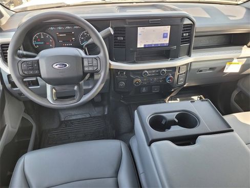 New 2025 Ford F350 XL w/ XL Chrome Package image 7