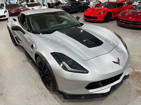 Used 2017 Chevrolet Corvette Grand Sport RWD image 5