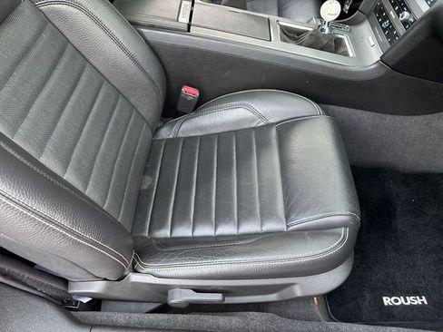 Used 2011 Ford Mustang GT Premium w/ Security Pkg image 23