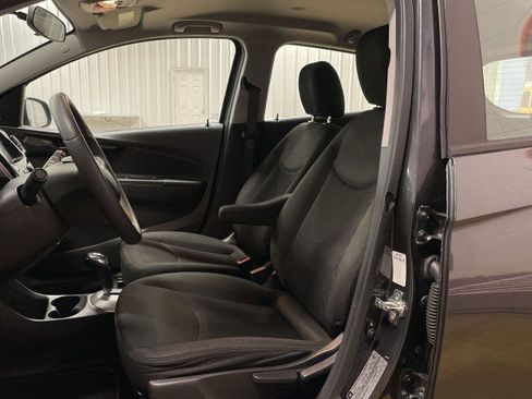Used 2021 Chevrolet Spark LT image 14