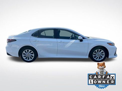 Used 2024 Toyota Camry LE image 2