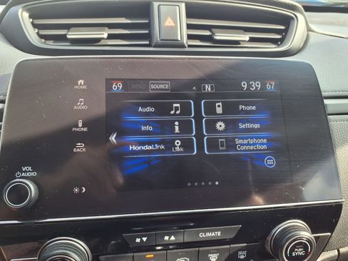 Used 2022 Honda CR-V Special Edition image 6