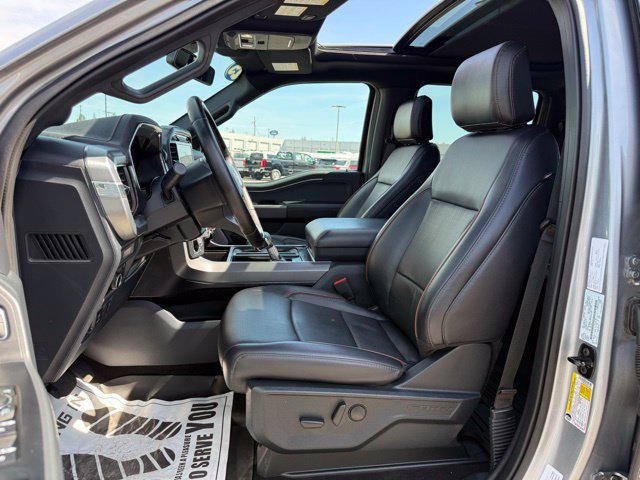 Used 2025 Ford F150 Lariat w/ Tow/Haul Package AWD/4WD image 3