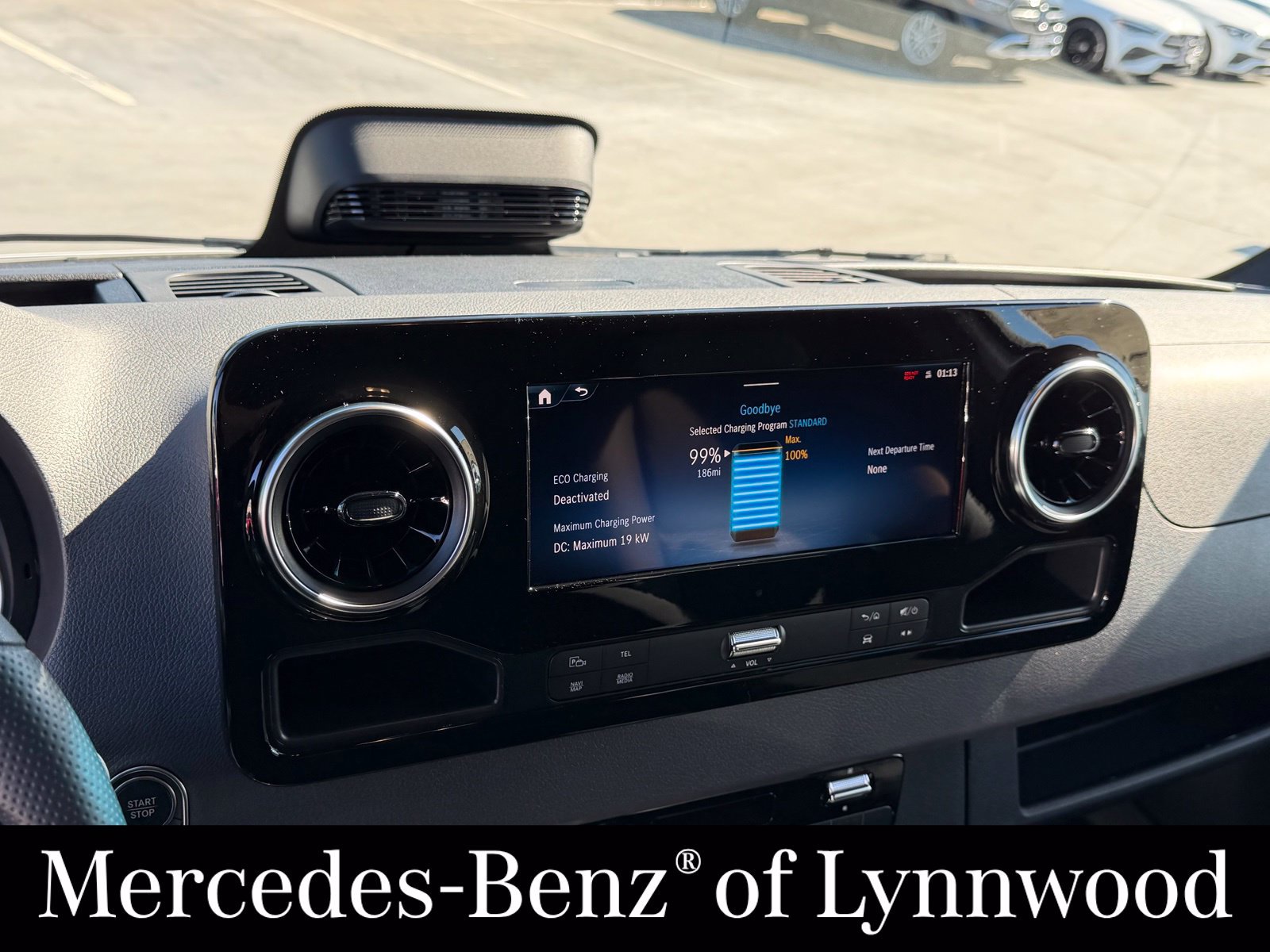 New 2025 Mercedes-Benz eSprinter 170 Cargo image 21