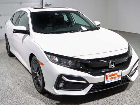 Used 2020 Honda Civic EX image 5