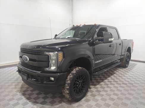 Used 2019 Ford F250 Lariat AWD/4WD image 1