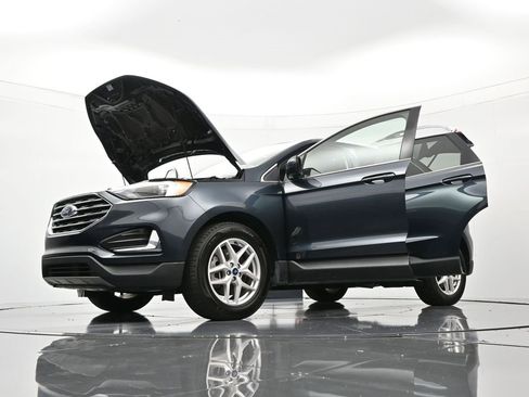 Certified 2022 Ford Edge SEL image 50