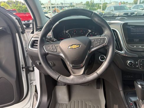 Used 2020 Chevrolet Equinox Premier FWD image 14