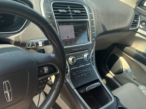 Used 2019 Lincoln Nautilus Reserve AWD/4WD image 20