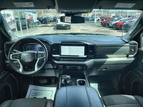 Used 2023 Chevrolet Silverado 1500 RST image 21