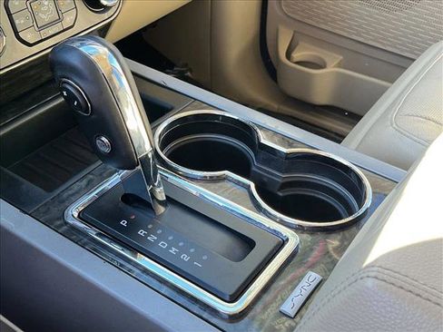 Used 2017 Ford Expedition EL Limited image 12