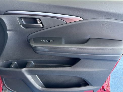 Certified 2022 Honda Passport EX-L image 35