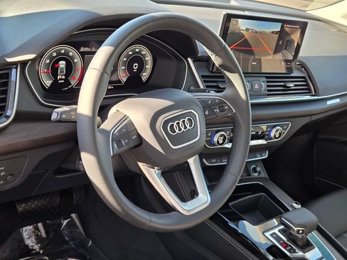 Used 2023 Audi Q5 2.0T Premium Plus AWD/4WD image 24