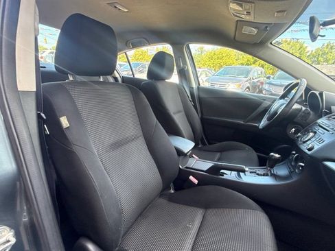 Used 2012 MAZDA MAZDA3 i Touring FWD image 18