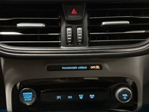 Used 2024 Ford Escape Platinum image 20