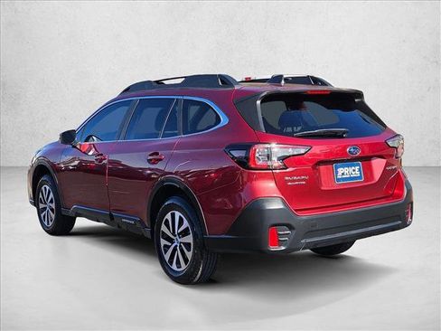 Used 2022 Subaru Outback Premium image 8