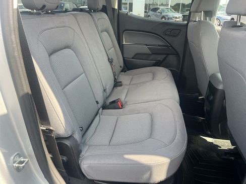 Used 2019 Chevrolet Colorado W/T w/ WT Convenience Package RWD image 28