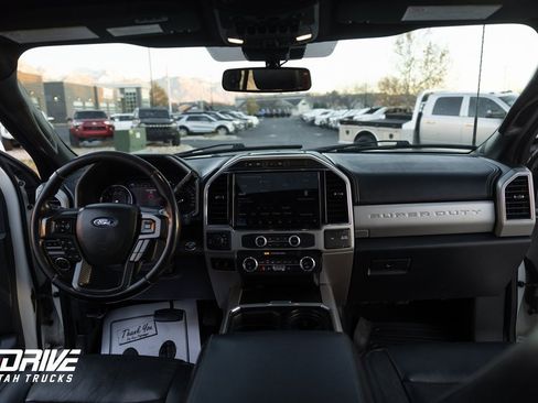 Used 2022 Ford F350 Lariat w/ Lariat Ultimate Package image 20