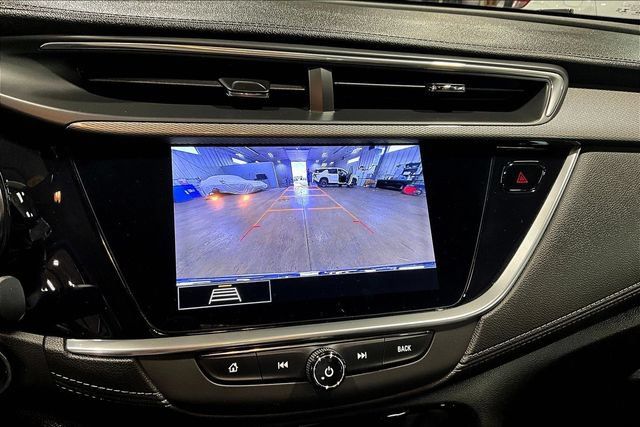 Used 2020 Buick Encore GX Essence w/ Experience Buick Package FWD image 13