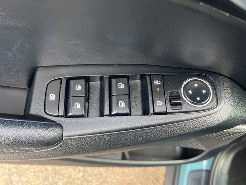 Certified 2024 Kia Seltos SX w/ SX Sunroof Package image 54