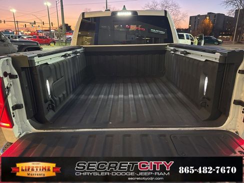 Used 2025 RAM 1500 Limited image 22