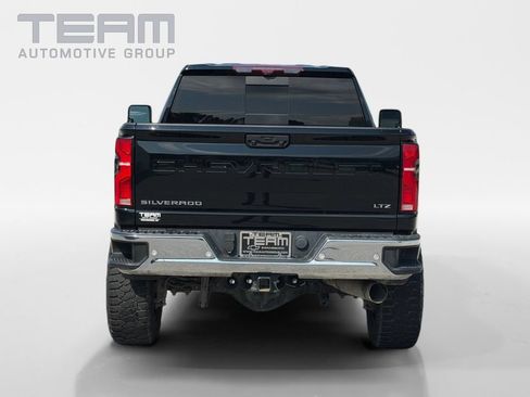 Used 2024 Chevrolet Silverado 2500 LTZ w/ LTZ Premium Package AWD/4WD image 6