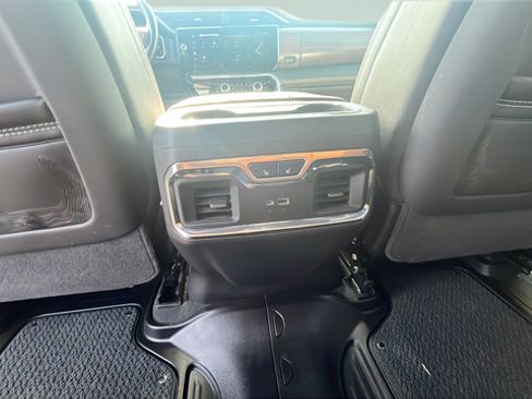 Used 2026 GMC Sierra 1500 Denali Ultimate AWD/4WD image 23