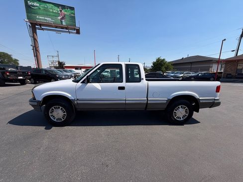 Used 1995 GMC Sonoma SLS AWD/4WD image 3