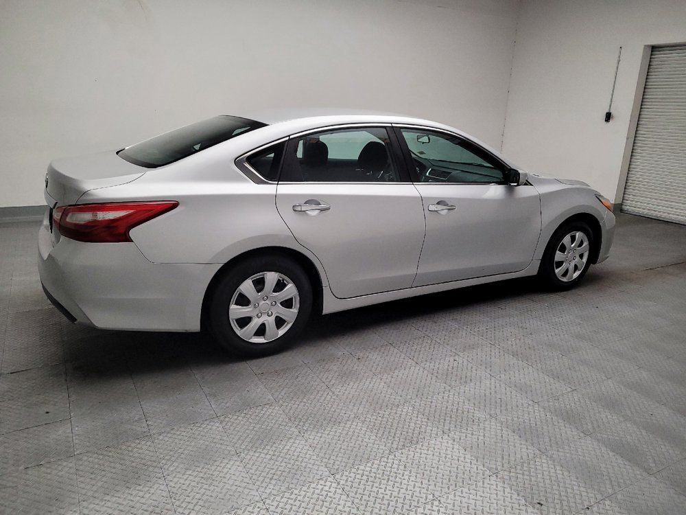 Used 2016 Nissan Altima 2.5 S w/ Power Driver Seat Package FWD image 10