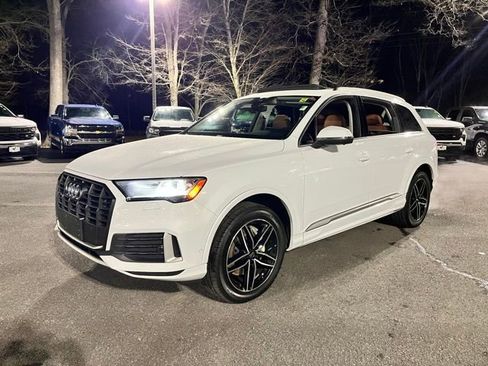 Used 2021 Audi Q7 2.0T Premium w/ Convenience Package image 2