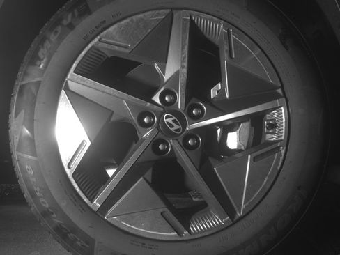 Used 2025 Hyundai Tucson SEL image 13