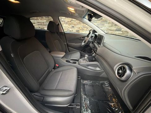 Used 2023 Hyundai Kona SEL AWD/4WD image 49