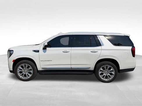 Used 2021 GMC Yukon SLT w/ SLT Luxury Plus Package AWD/4WD image 8