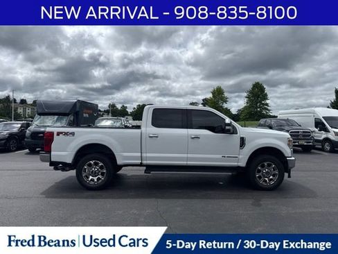 Used 2022 Ford F350 Lariat w/ Lariat Ultimate Package AWD/4WD image 9