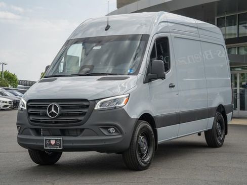 New 2026 Mercedes-Benz Sprinter 2500 image 3