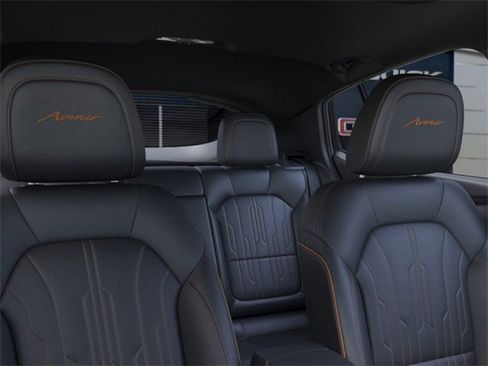 New 2025 Buick Envista Avenir image 24