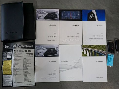 Used 2021 Lexus ES 250 w/ Premium Package image 82