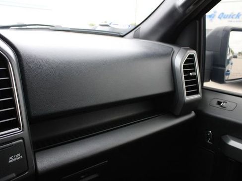 Used 2017 Ford F150 XLT w/ Equipment Group 302A Luxury AWD/4WD image 18