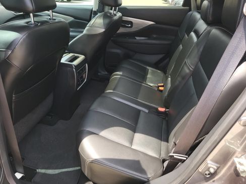 Certified 2017 Nissan Murano Platinum w/ Platinum Technology Package FWD image 19