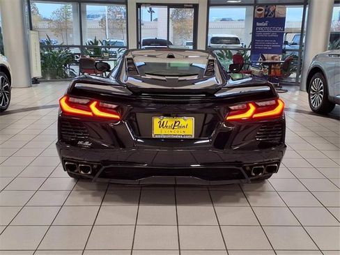 Used 2024 Chevrolet Corvette Stingray Coupe w/ Z51 Performance Package image 24