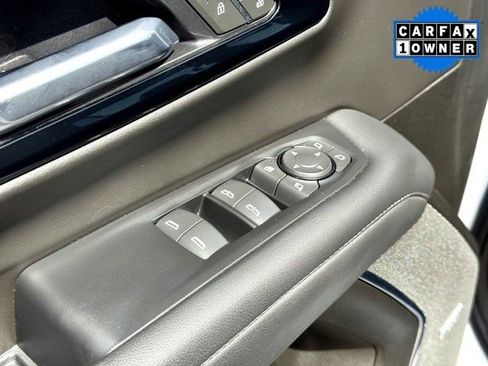 Used 2025 Chevrolet Tahoe Z71 image 16