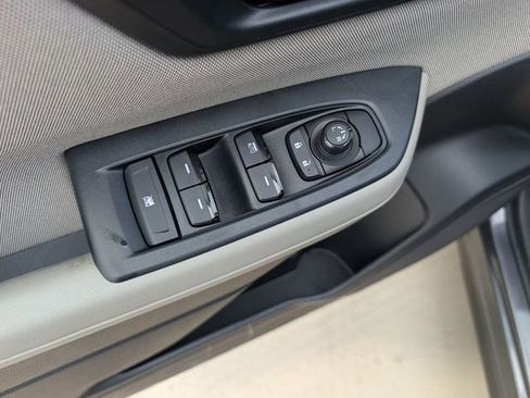 Certified 2025 Subaru Forester AWD/4WD image 20