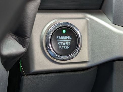 Used 2021 Ford F150 XLT w/ Equipment Group 302A High AWD/4WD image 15
