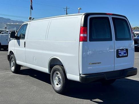 New 2025 Chevrolet Express 2500 w/ Driver Convenience Package image 7