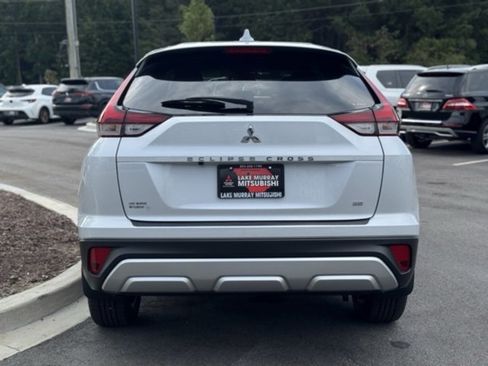 New 2025 Mitsubishi Eclipse Cross AWD image 9