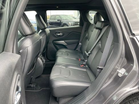 Used 2021 Jeep Cherokee Latitude Lux 80th Anniv w/ Quick Order Package 2YU 80th AWD/4WD image 8