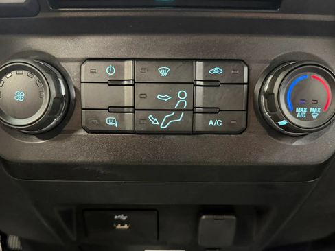Used 2017 Ford F450 XL w/ Power Equipment Group AWD/4WD image 23