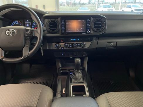 Used 2021 Toyota Tacoma SR image 11