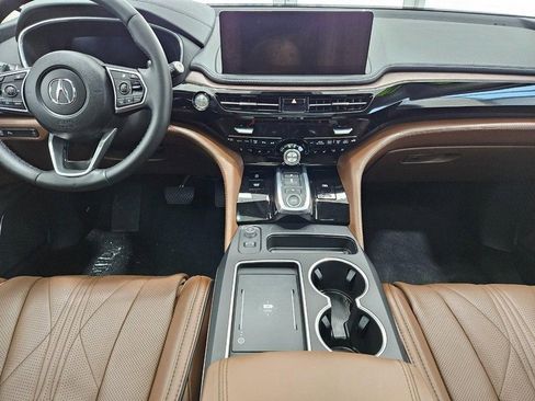 Used 2025 Acura MDX w/ Advance Package image 9